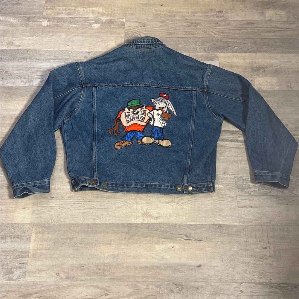 VINTAGE WB LOONEY TUNES Tazmanian devil bugs bunny denim jacket medium
